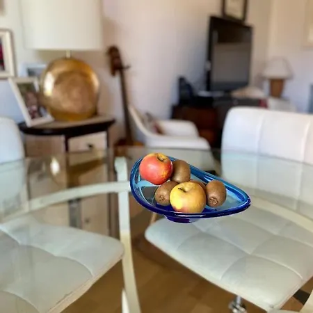 Beautiful Close To Every Spot Of *