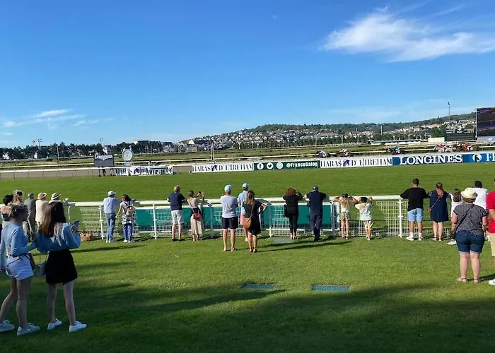 Lejlighed Beautiful Close To Every Spot Of *